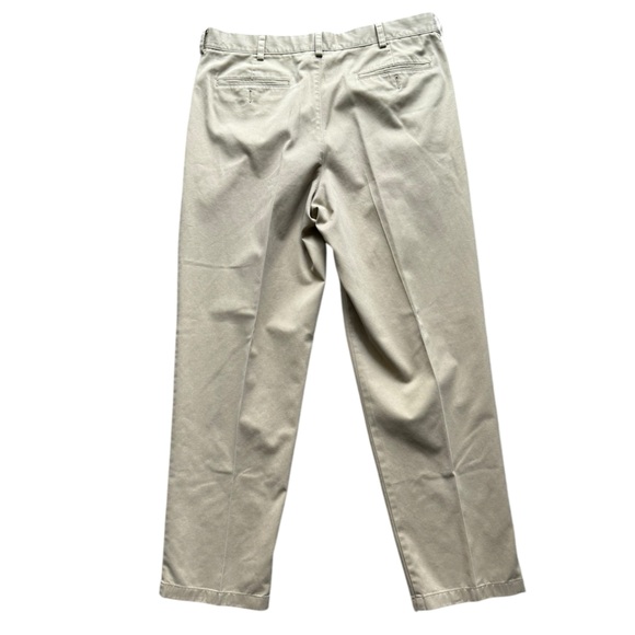 L.L. Bean men’s size 36 x 32 classic fit khaki dress pants. - Picture 5 of 5